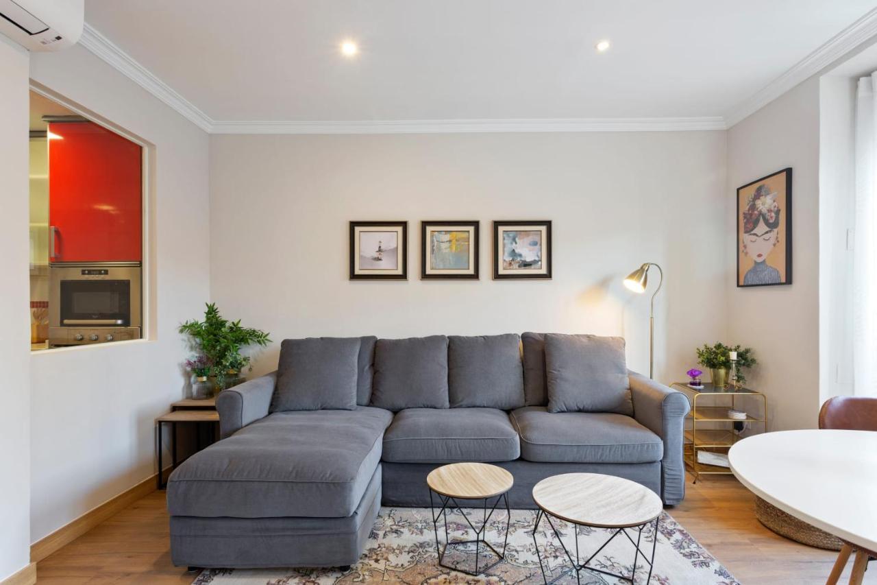 Elegant 1 Bedroom Apartment In The Heart Of Centro 马德里 外观 照片